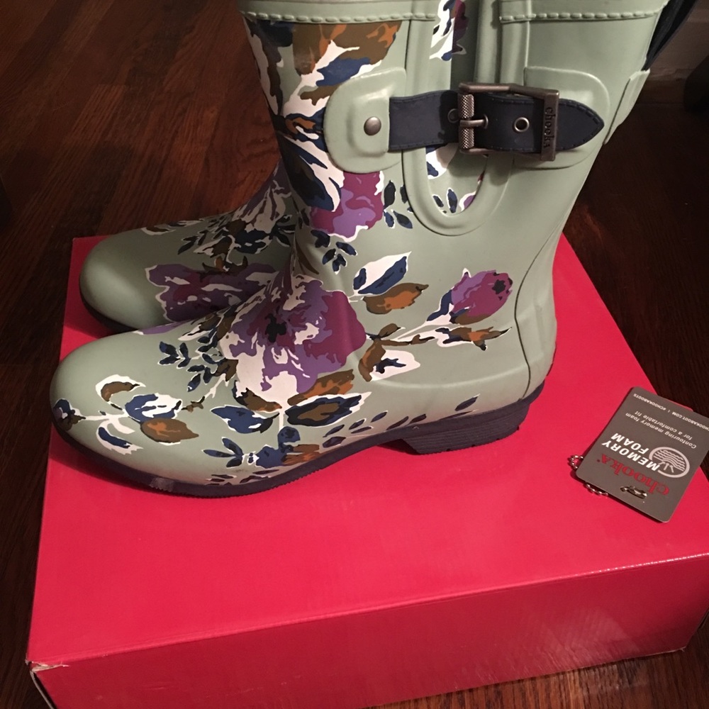 Chooka Rain Boots With Memory Foam - image 3